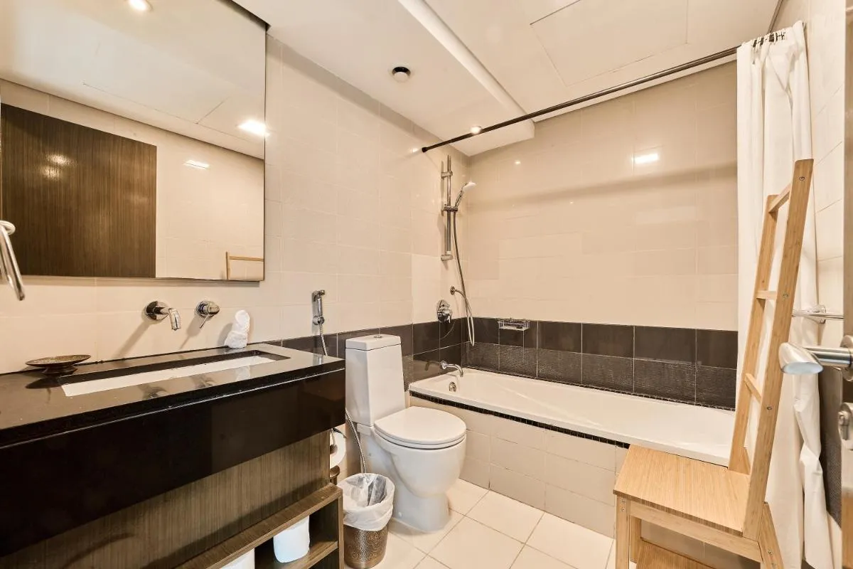 ⁨2BR at Lofts West Near Dubai Mall and Burj Khalifa⁩ — صورة 25
