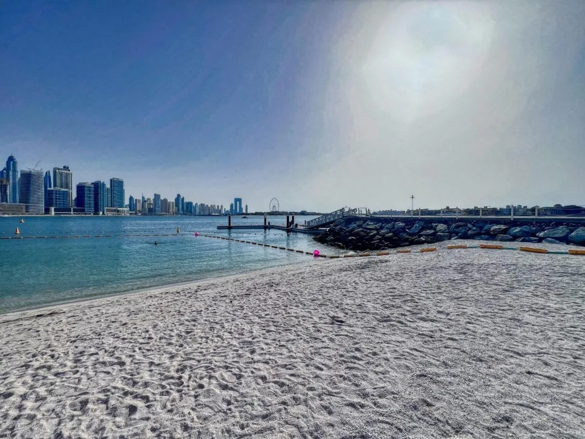 ⁨Palm Jumeirah - Luxe Infinity Pool I Direct Beach Access⁩ — صورة 42