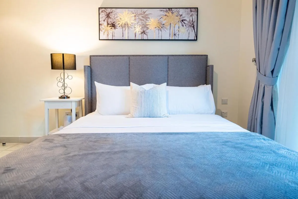 Spacious 2 bedroom apartment in Downtown Dubai — صورة 4