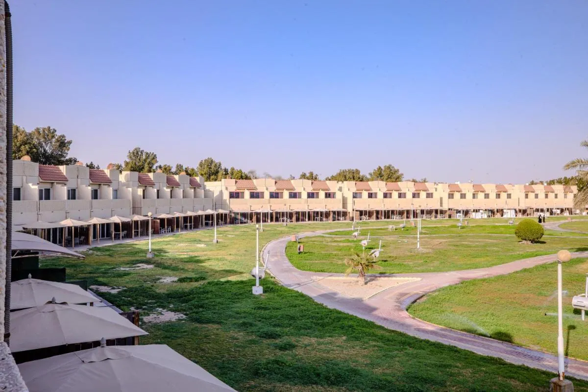 ⁨منتجع شاطئ خليج نصف القمر⁩ — صورة 20