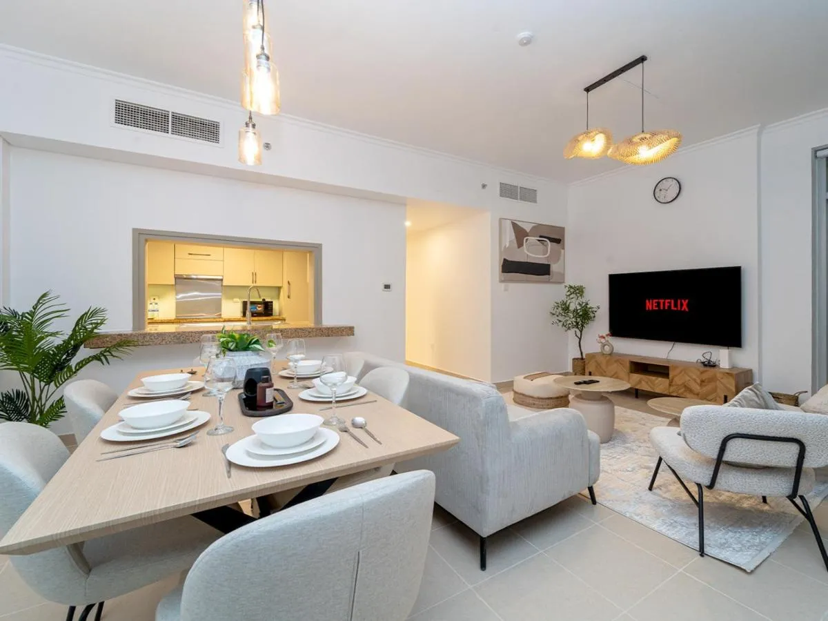 Burj Views 3 min from Dubai Mall Luxury DownTown Residence — صورة 3