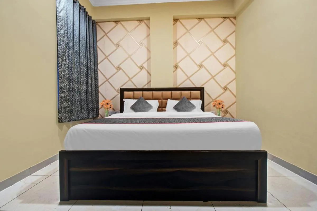 ألوفت جيبور — صورة 2