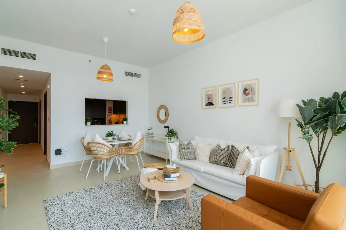 ⁨Elite Escape Holiday Home - 2 BHK Getaway with Dubai Mall Access - 1503⁩ — صورة 10