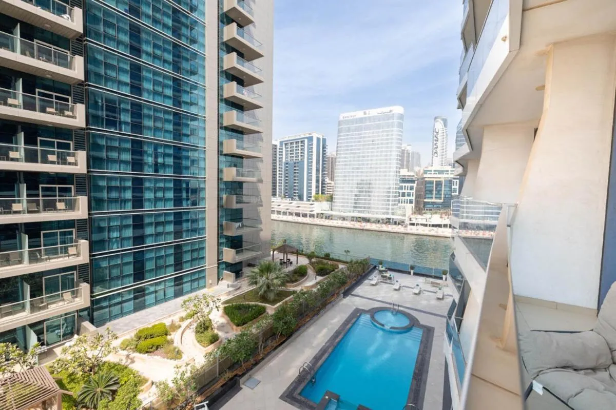 ⁨Cozy Studio 7 Minutes From Dubai Mail⁩ — صورة 46