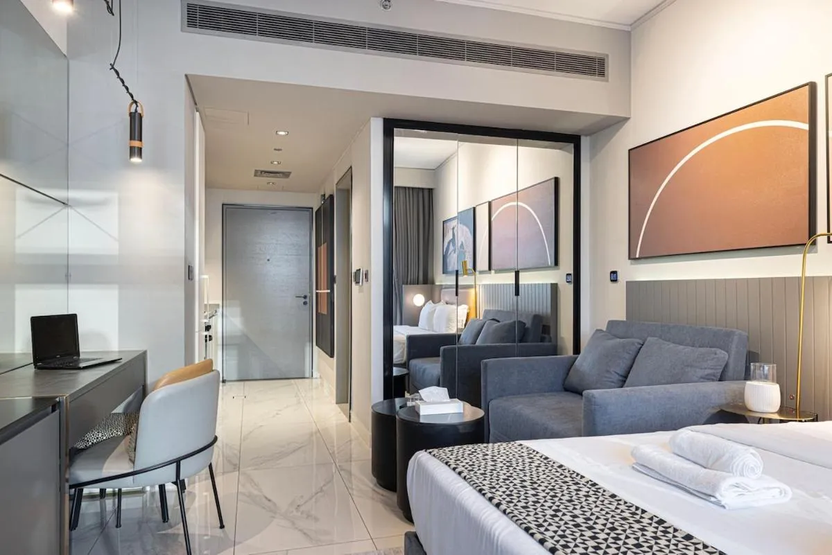 ⁨Cosy Studio, 7-min walk Burj Khalifa and Dubai Mall⁩ — صورة 8