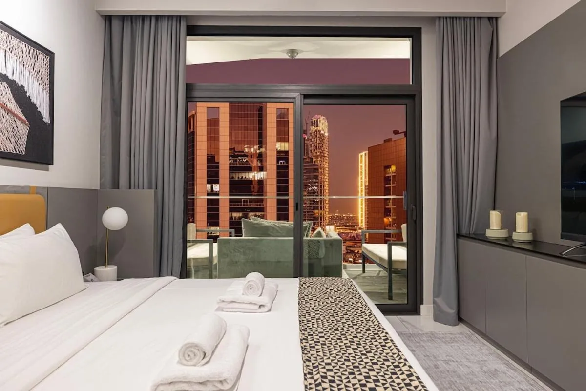 ⁨Cosy Studio, 7-min walk Burj Khalifa and Dubai Mall⁩ — صورة 15