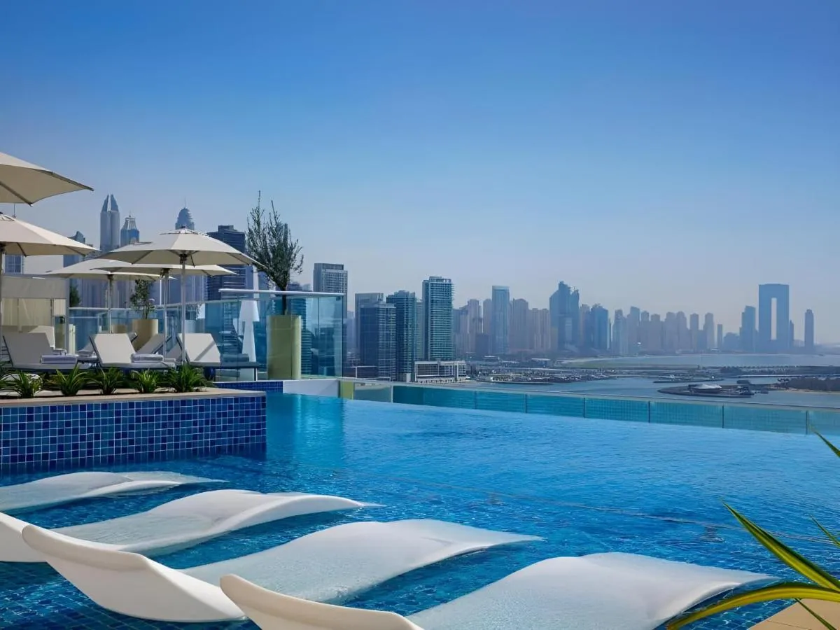 ⁨Palm Jumeirah - Luxe Infinity Pool I Direct Beach Access⁩ — صورة 34