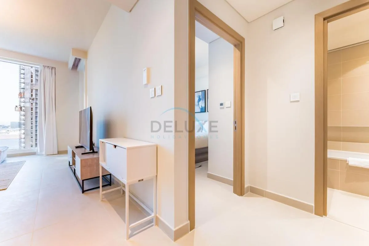 ⁨High-Rise 1BR with Stunning Creek Views,Near to Dubai Creek Tower Viewpoint, Harbour Gate Tower 2, Dubai Creek Harbour by Deluxe Holiday Homes⁩ — صورة 9