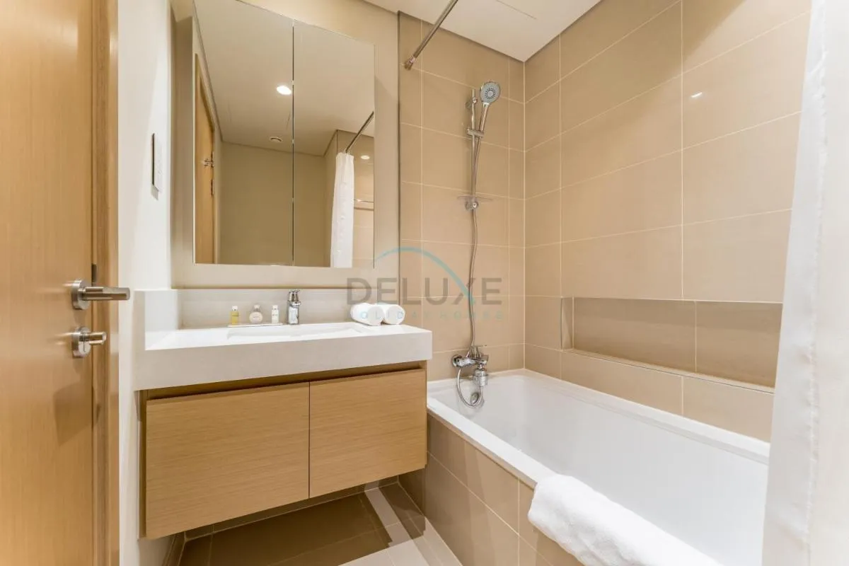 ⁨High-Rise 1BR with Stunning Creek Views,Near to Dubai Creek Tower Viewpoint, Harbour Gate Tower 2, Dubai Creek Harbour by Deluxe Holiday Homes⁩ — صورة 15