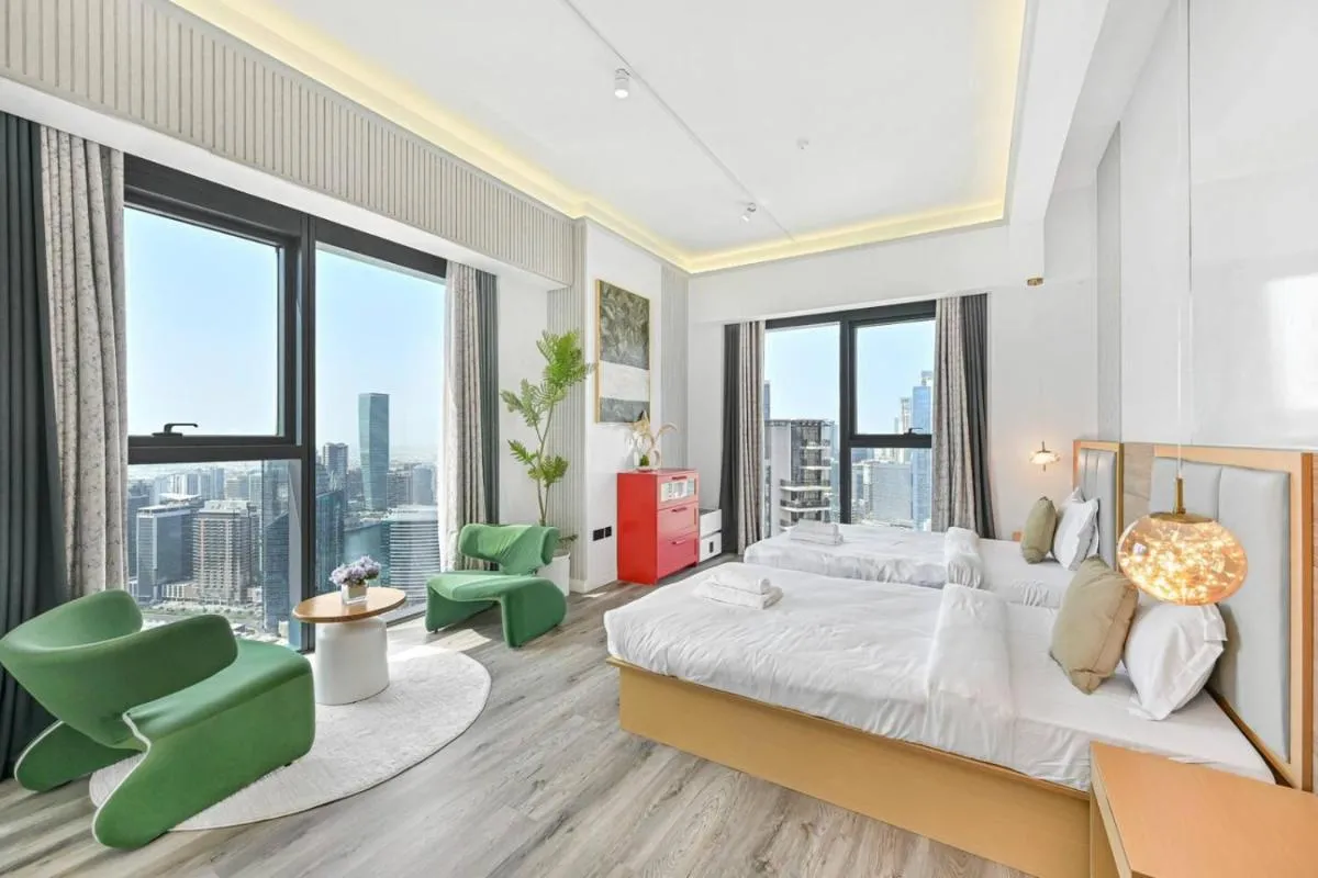 Comfy 2BR Act 1 Near Dubai Mall