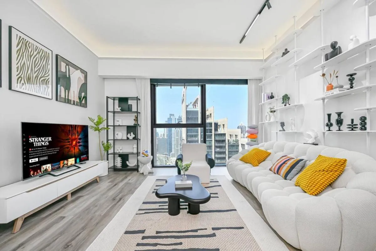Comfy 2BR Act 1 Near Dubai Mall — صورة 2