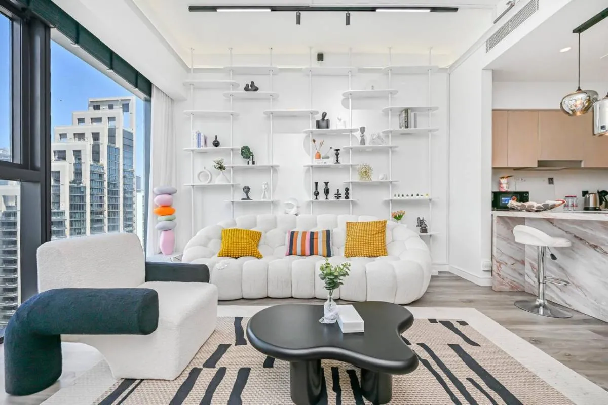 Comfy 2BR Act 1 Near Dubai Mall — صورة 3