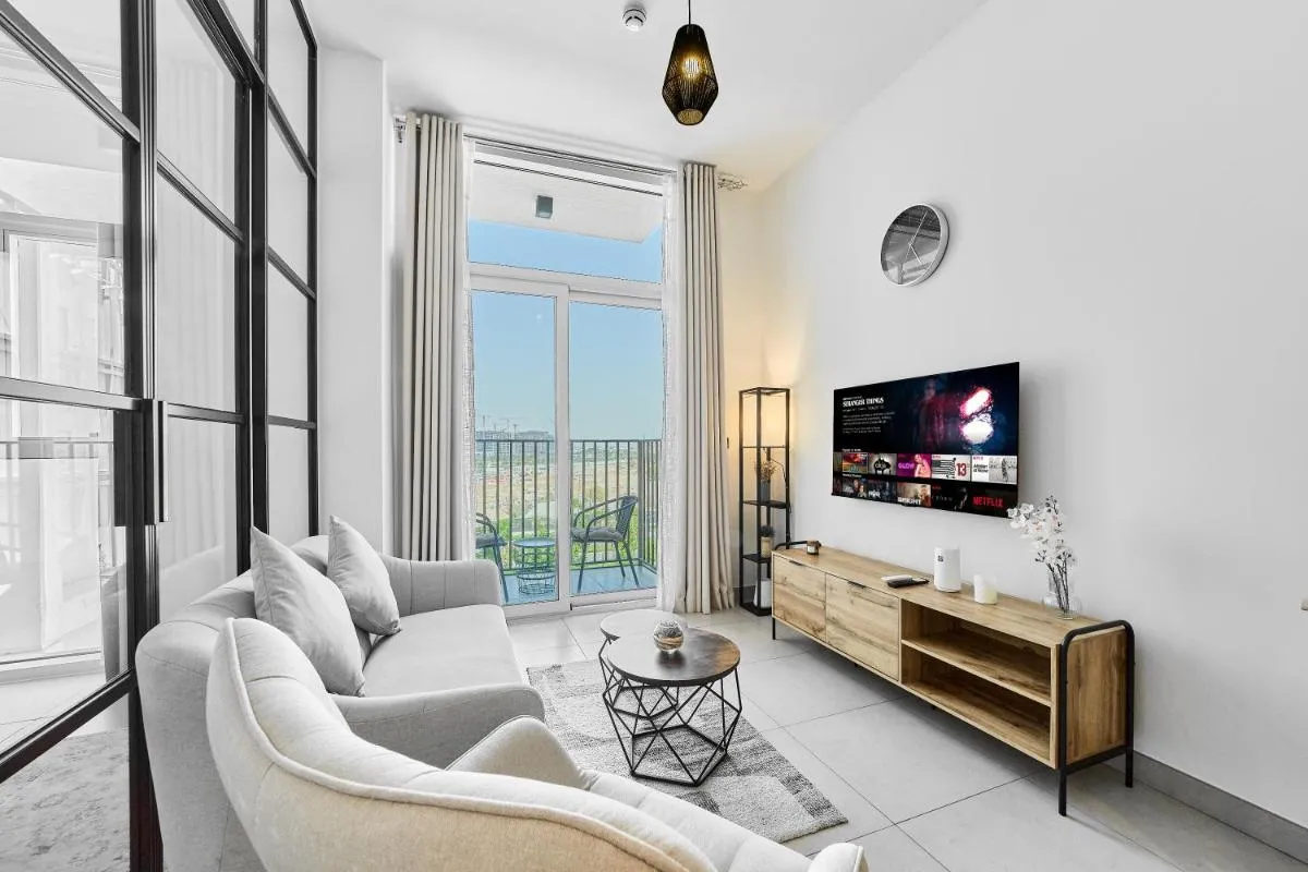 Chic 1BR in Socio Dubai Hills Near Park and Mall