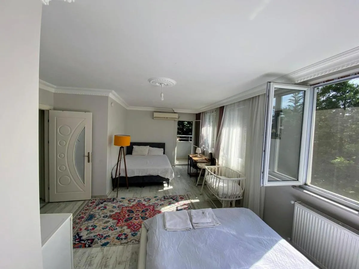 forest villa, breakfast hotel, 6 minutes from Istanbul airport - Arnavutköy، تركيا