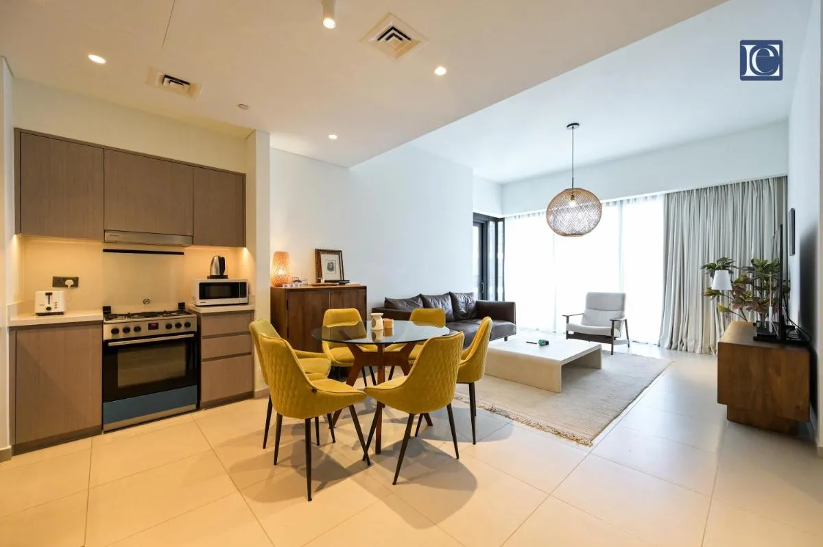 Stylish Downtown Dubai Stay Act 1 Act 2 Tower 1 — صورة 4