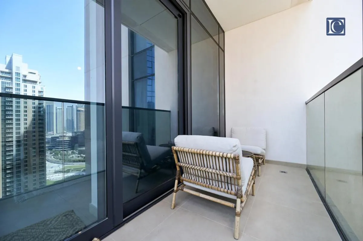 Stylish Downtown Dubai Stay Act 1 Act 2 Tower 1 — صورة 3