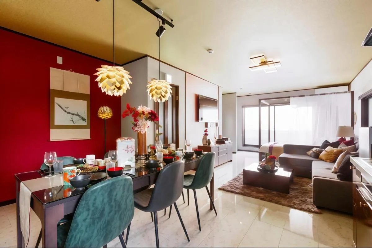 ورانغ إن تنغاتشايا - أوساكا، اليابان