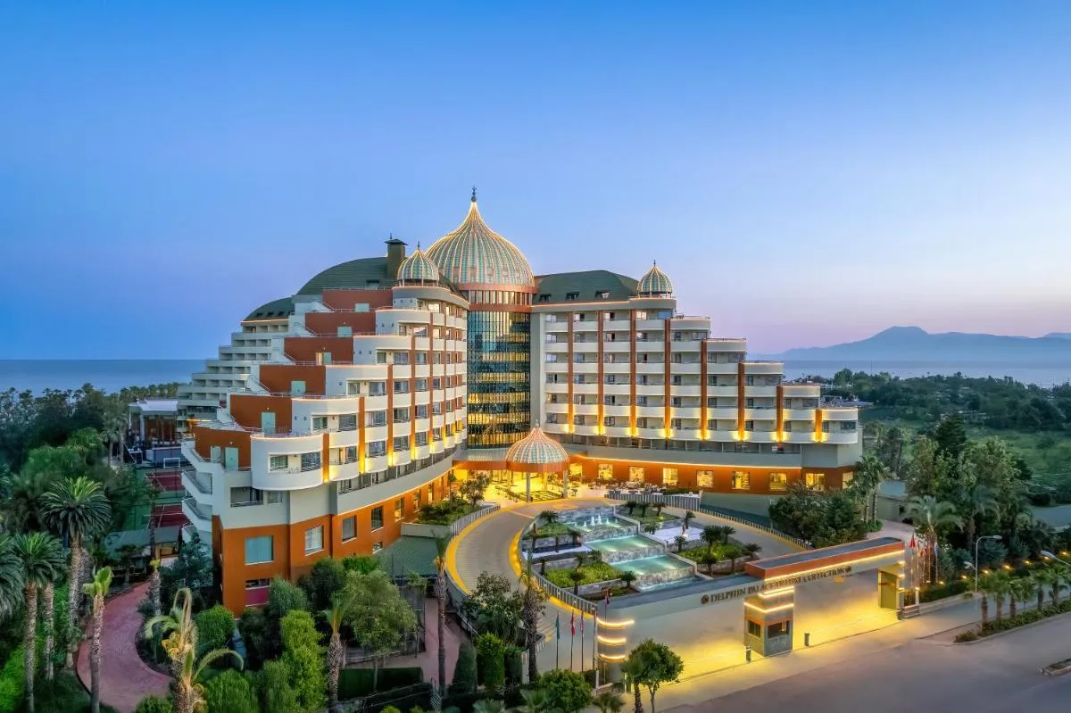 Delphin Palace Hotel — صورة 4