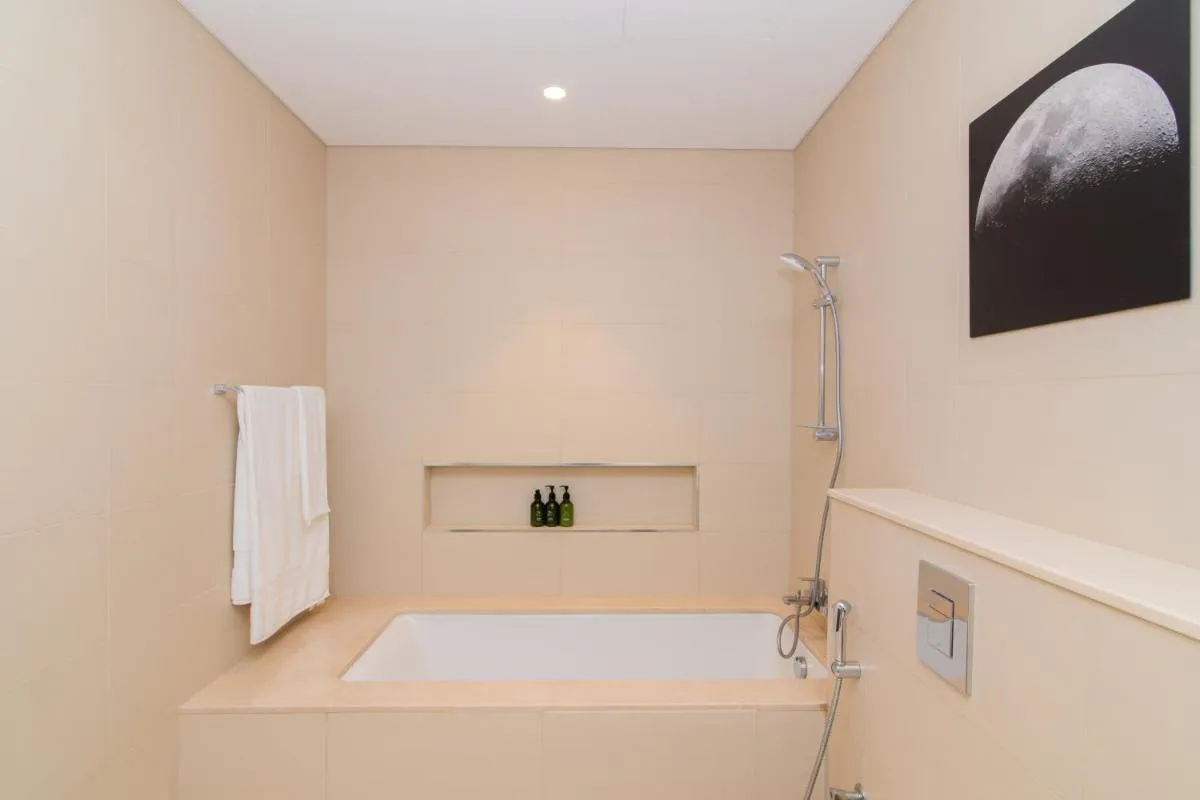 ⁨Elite Escape Holiday Home - 1 BHK Getaway with Dubai Mall Access - 3310⁩ — صورة 7