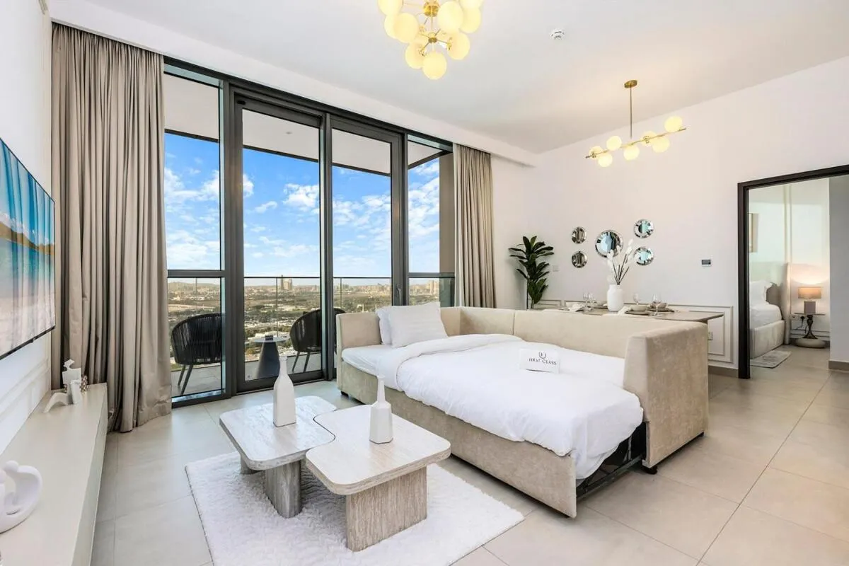 ⁨FIRST CLASS 1BR Stylish Gem Near Dubai Mall⁩ — صورة 4