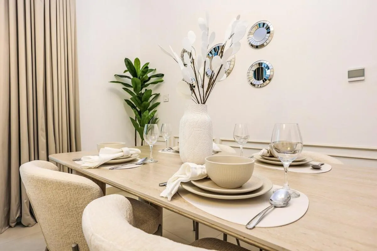 ⁨FIRST CLASS 1BR Stylish Gem Near Dubai Mall⁩ — صورة 9
