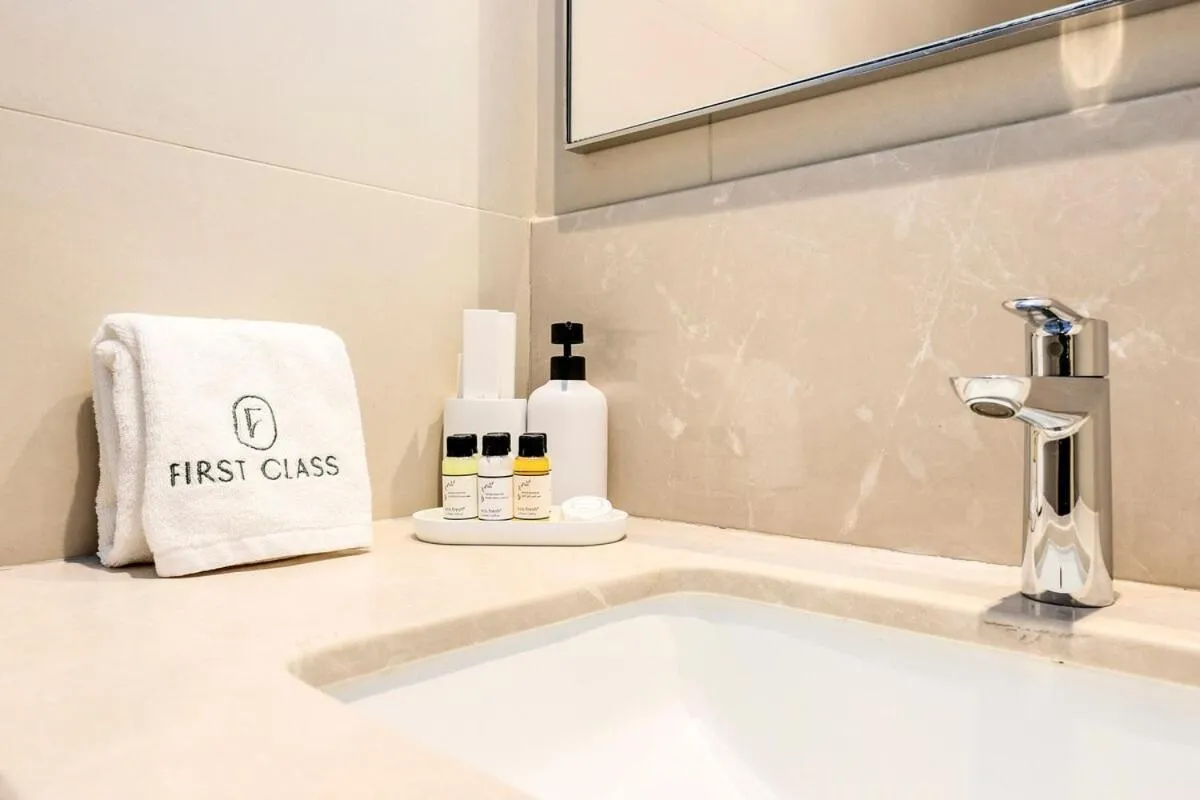 ⁨FIRST CLASS 1BR Stylish Gem Near Dubai Mall⁩ — صورة 37