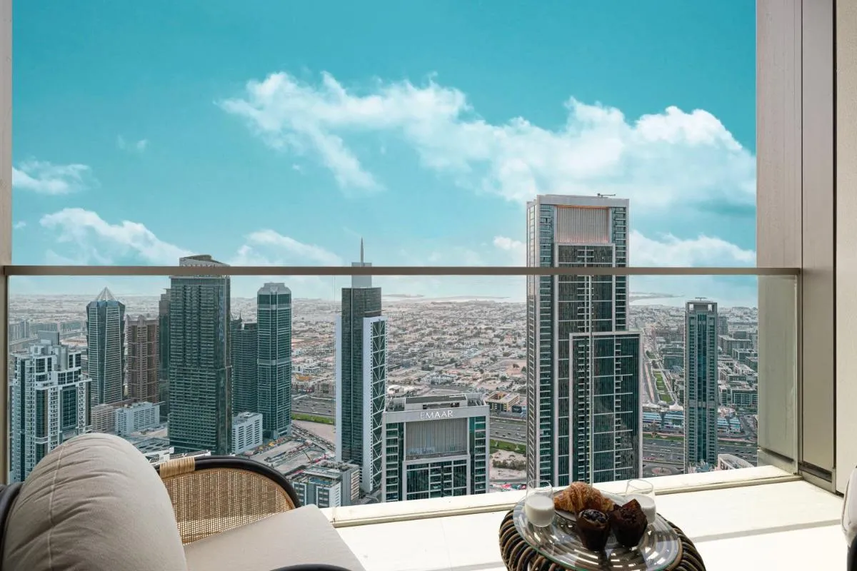 Luxury 2BR Sea View Walk to Burj & Dubai Mall — صورة 3