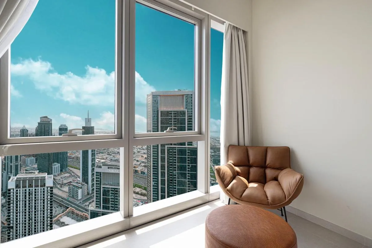 Luxury 2BR Sea View Walk to Burj & Dubai Mall — صورة 2