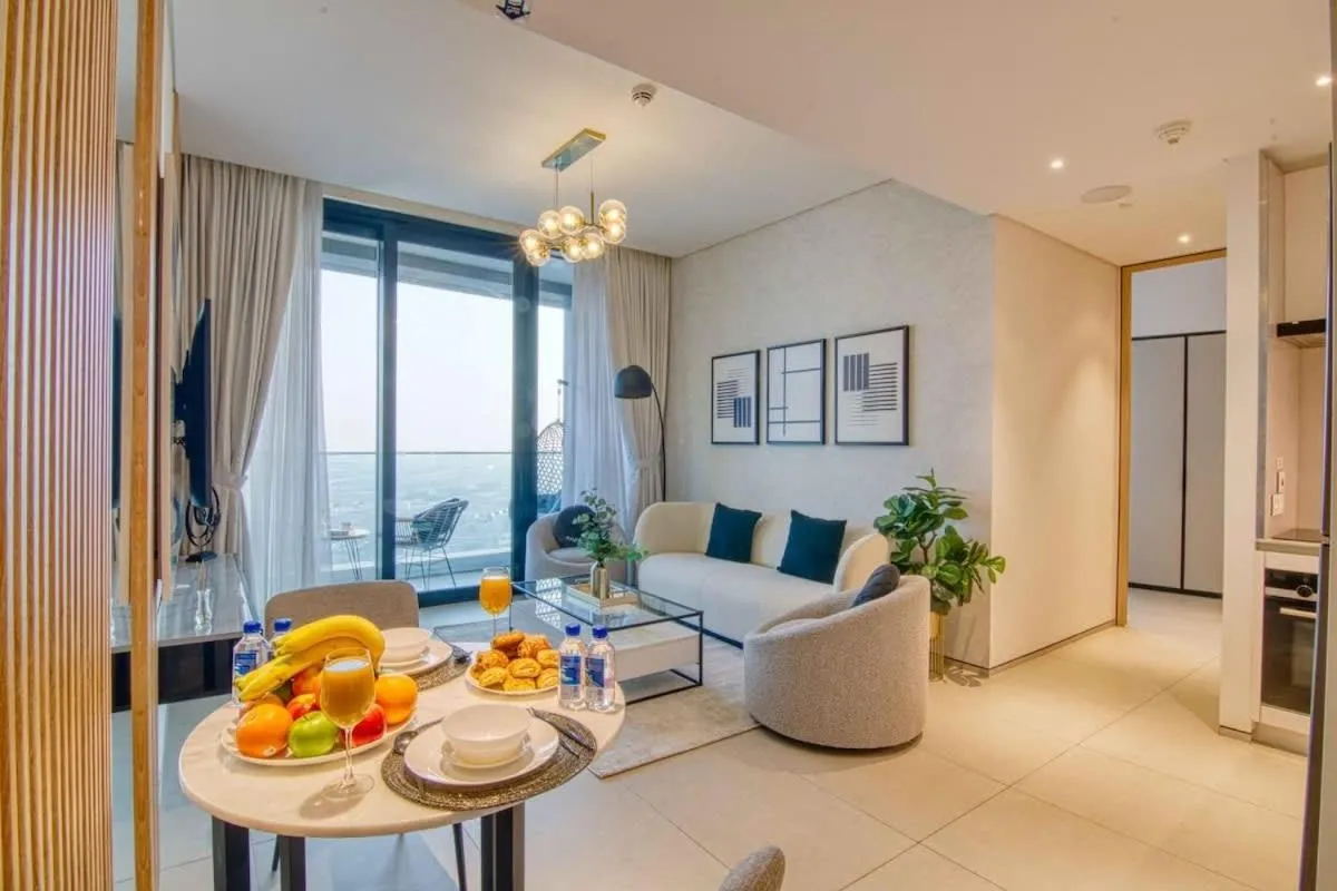 ⁨Address Beach Resort - 1BDR With Private Beach⁩ — صورة 2
