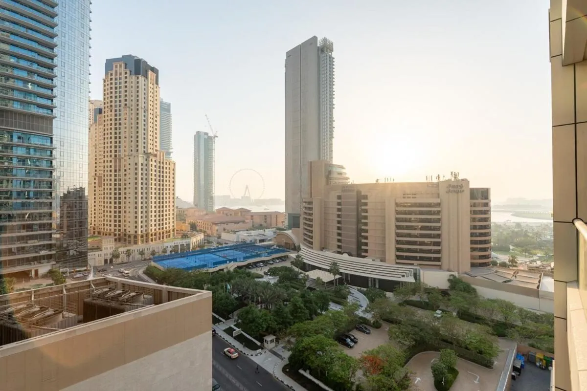 Cozy and Uniquely Furnished One Bedroom Dubai Marina — صورة 4