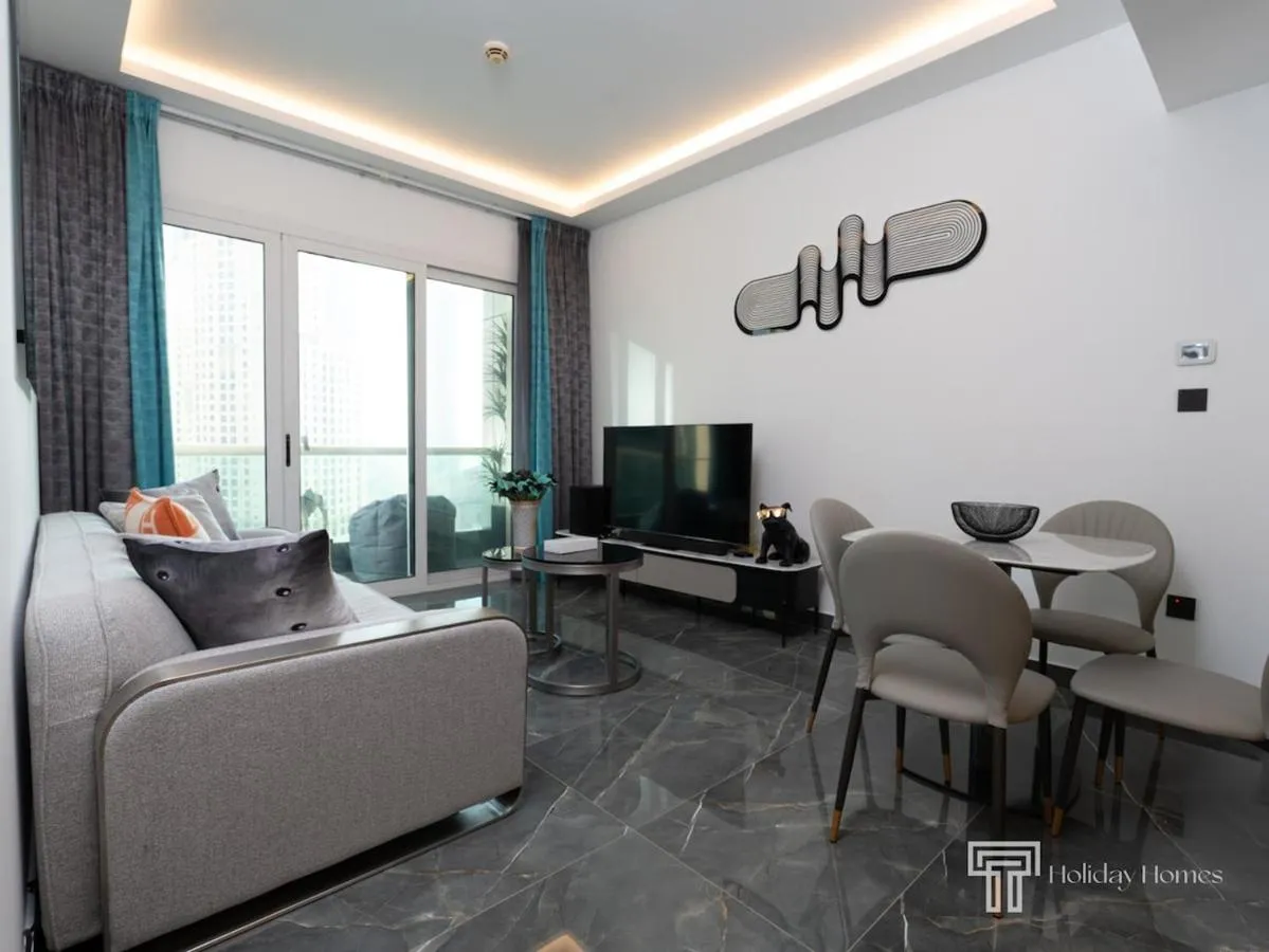 Cozy and Uniquely Furnished One Bedroom Dubai Marina