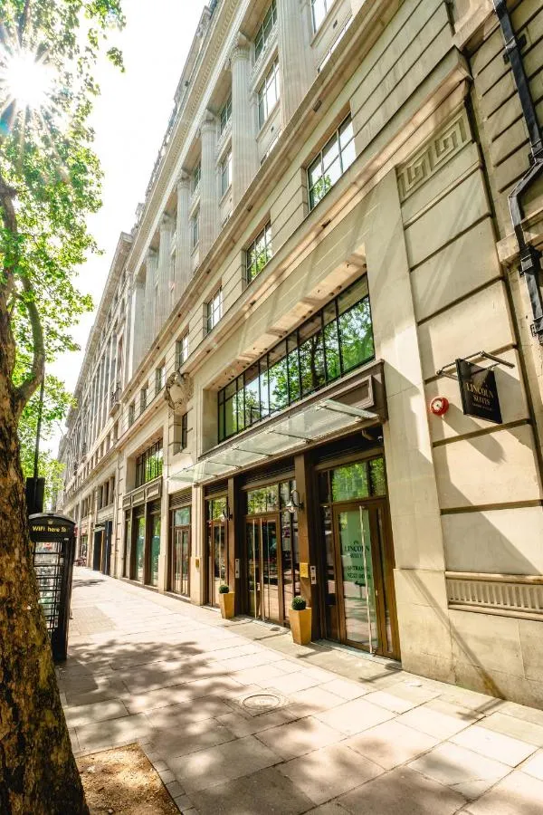 لينكولن سويتس - لندن، المملكة المتحدة