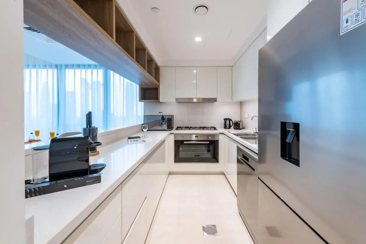 ⁨Ultimate Luxury 3BDR With Burj Khalifa view⁩ — صورة 7