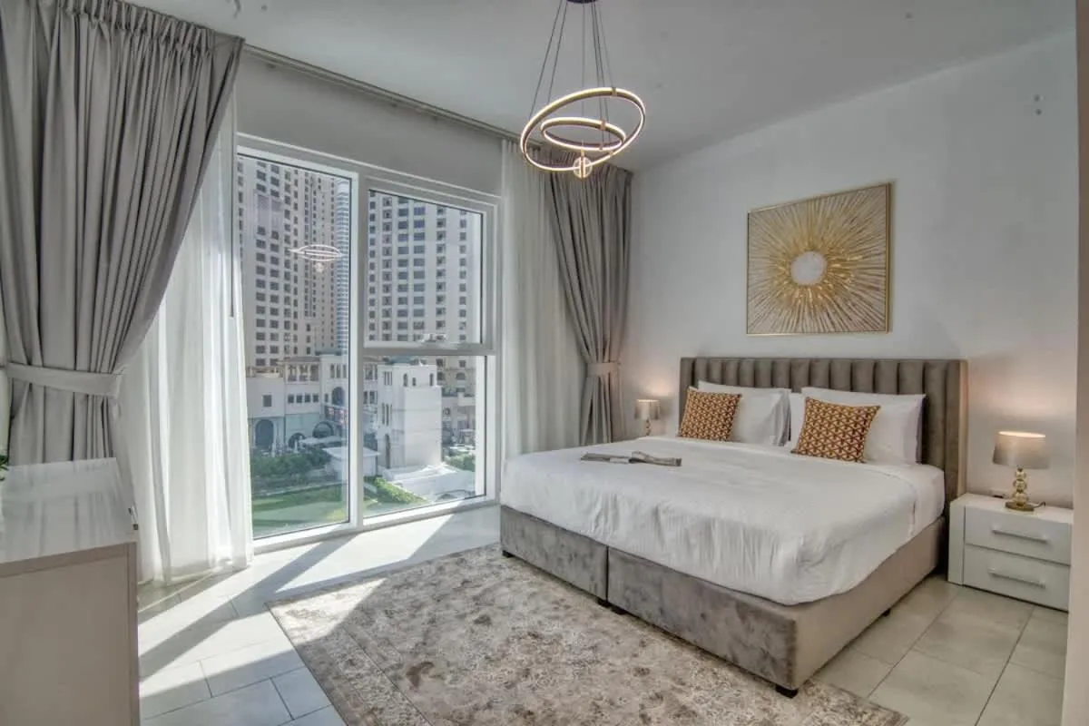 ⁨LA VIE 1BDR in JBR with Private Beach⁩ — صورة 10