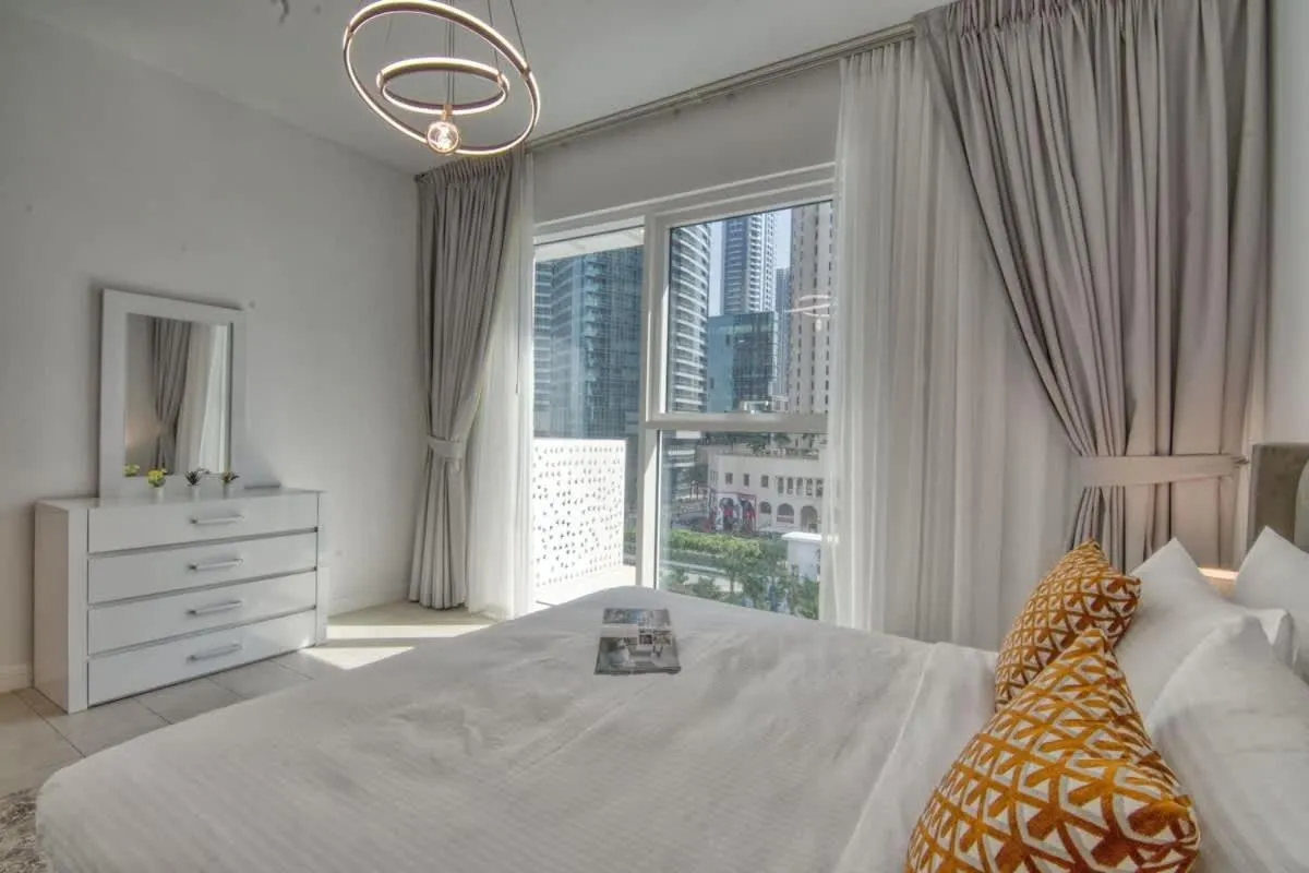 ⁨LA VIE 1BDR in JBR with Private Beach⁩ — صورة 12