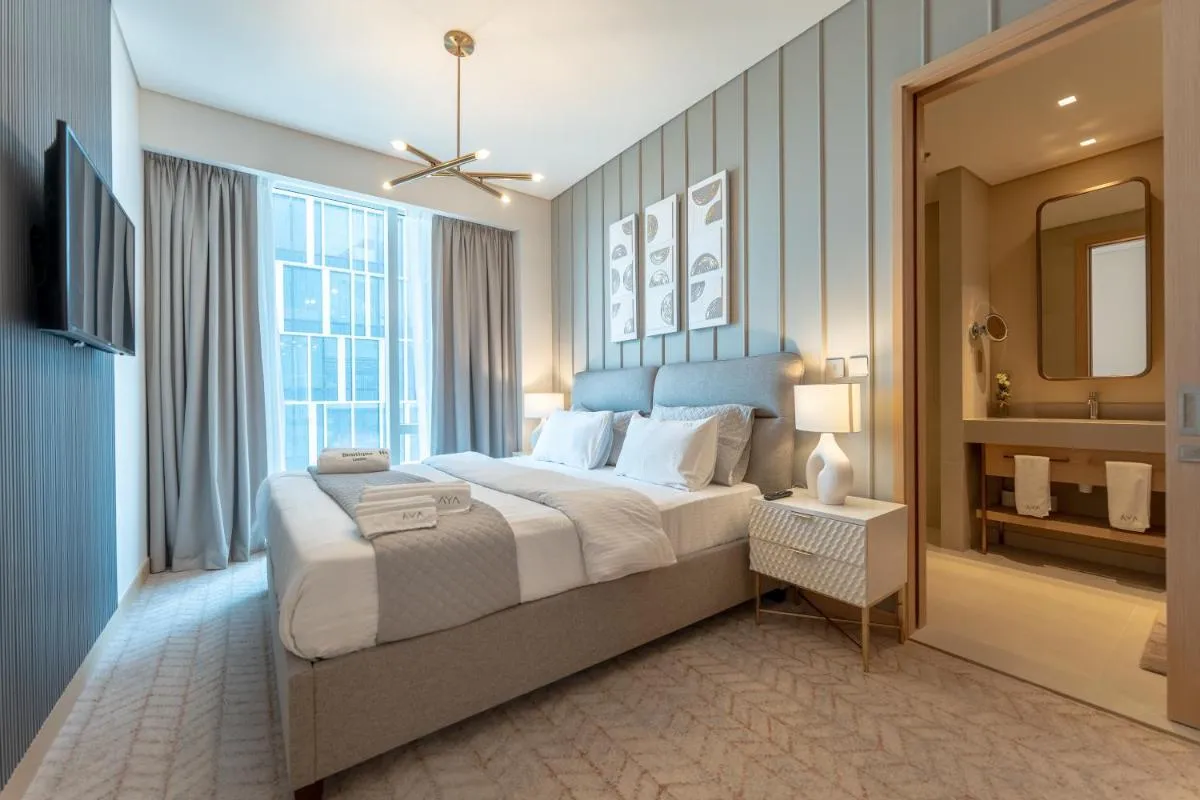 Luxurious 1BR Dubai Mall Burj Khalifa View pool — صورة 3