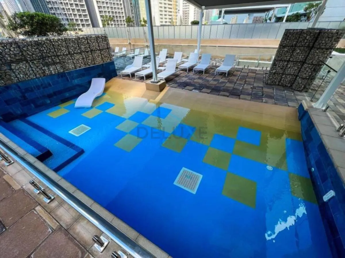 ⁨High-Rise 2BR with Dubai Water Canal View, Quick Access to Downtown, Vera Tower, Business Bay by Deluxe Holiday Homes⁩ — صورة 21