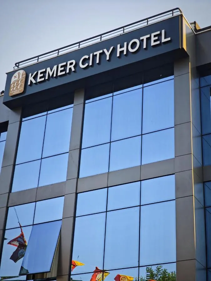 Kemer City Hotel stanbul Airport — صورة 2