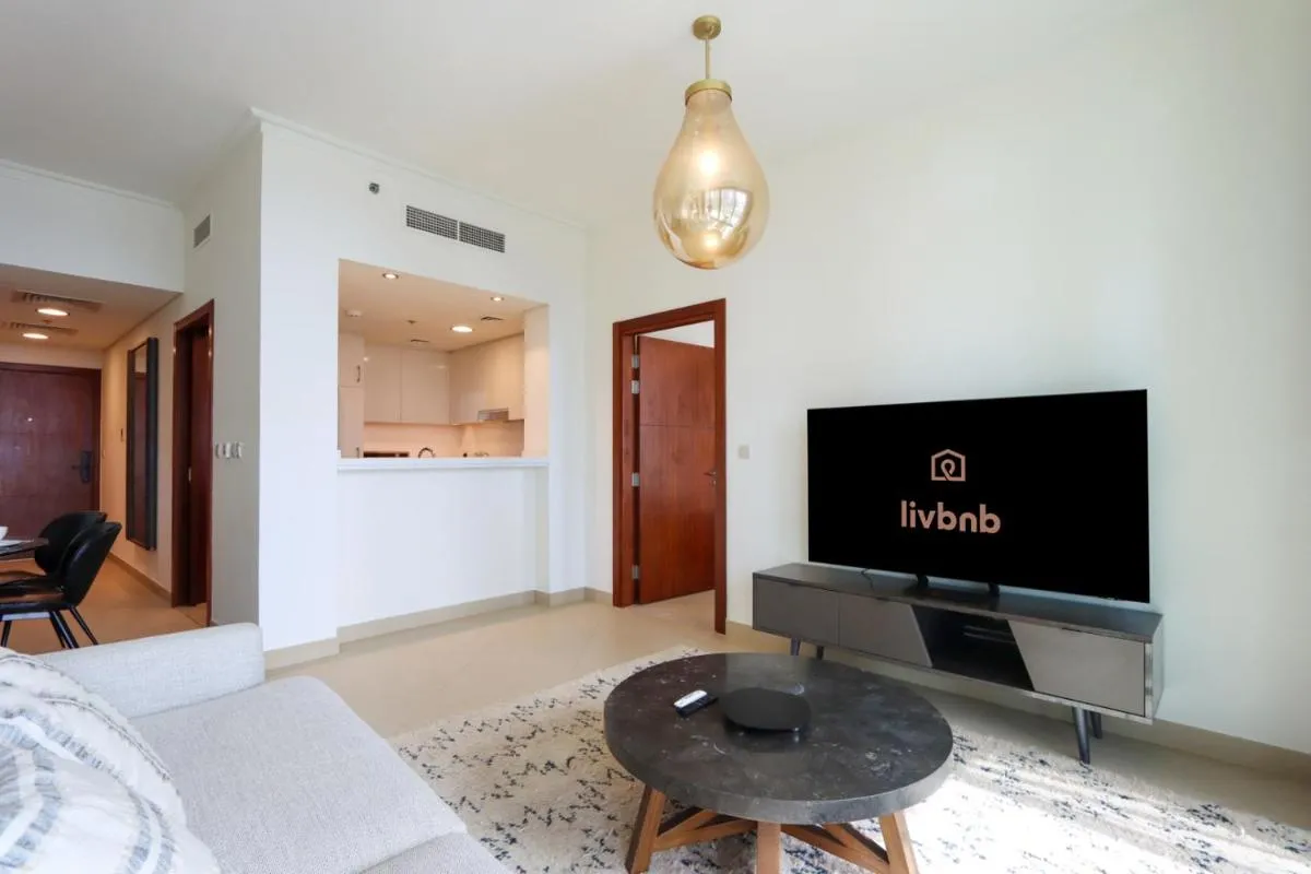 ⁨Prime Located 2BR Near Burj Khalifa & Dubai Mall⁩ — صورة 10