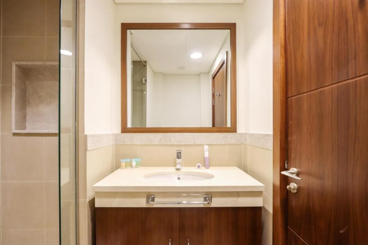 ⁨Prime Located 2BR Near Burj Khalifa & Dubai Mall⁩ — صورة 28