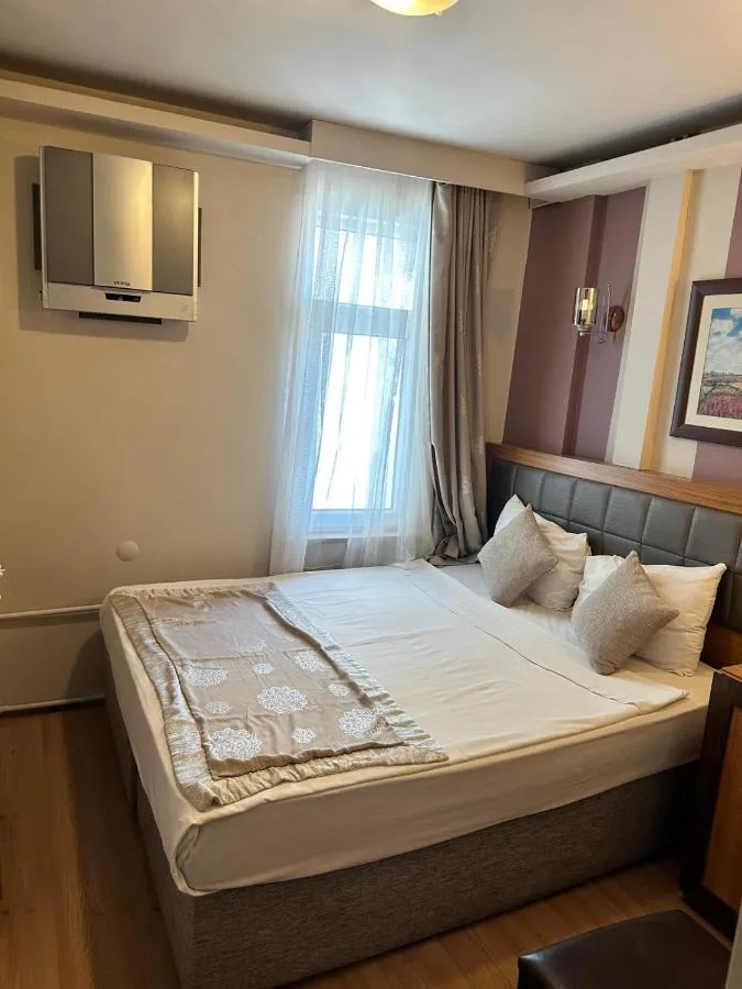 Anzac Hotel — صورة 4