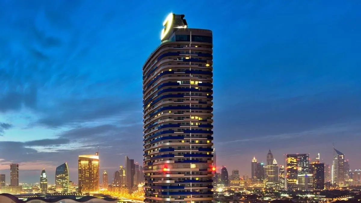 ⁨2min to Dubai Mall - Pool, Gym, Sauna - Full Burj View⁩ — صورة 20