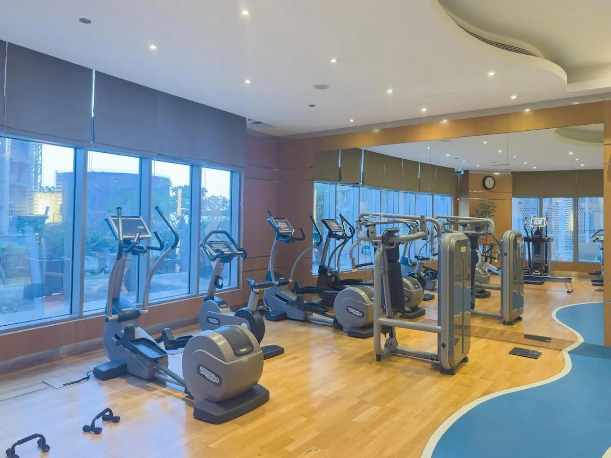 ⁨2min to Dubai Mall - Pool, Gym, Sauna - Full Burj View⁩ — صورة 29