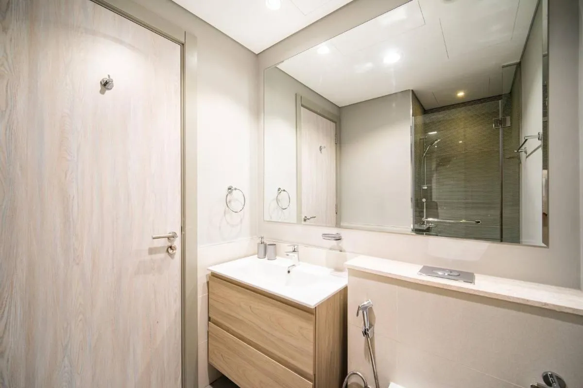 ⁨Elegant Escapes - Lavish 1B,Dubai Water Canal View⁩ — صورة 37
