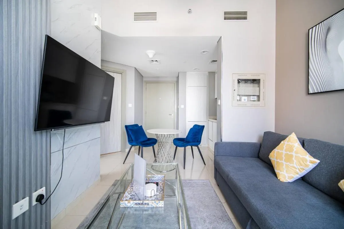 ⁨Elegant Escapes - Lavish 1B,Dubai Water Canal View⁩ — صورة 10