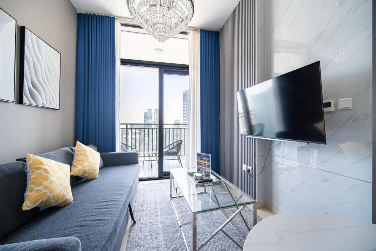 ⁨Elegant Escapes - Lavish 1B,Dubai Water Canal View⁩ — صورة 13
