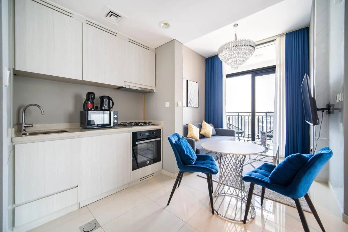 ⁨Elegant Escapes - Lavish 1B,Dubai Water Canal View⁩ — صورة 9