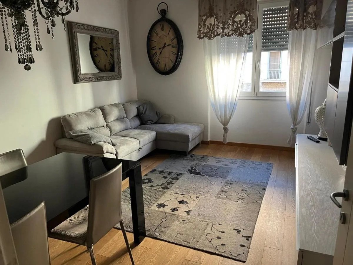 زاناردللي سويت - فلورنسا، إيطاليا