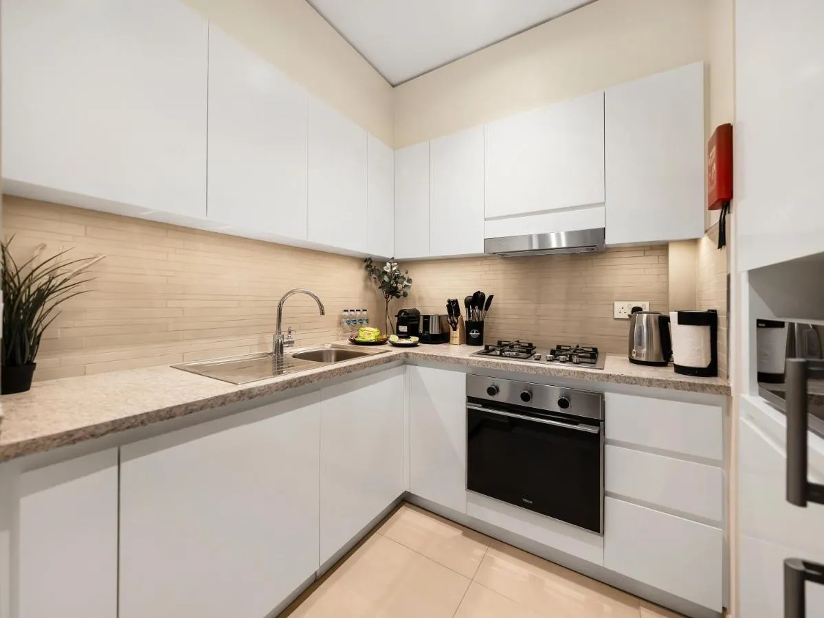 ⁨Chic 1BR in Downtown Dubai-Direct access to Dubai Mall⁩ — صورة 17