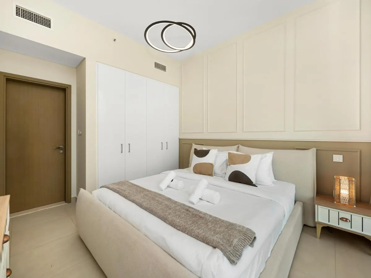 ⁨Chic 1BR in Downtown Dubai-Direct access to Dubai Mall⁩ — صورة 5